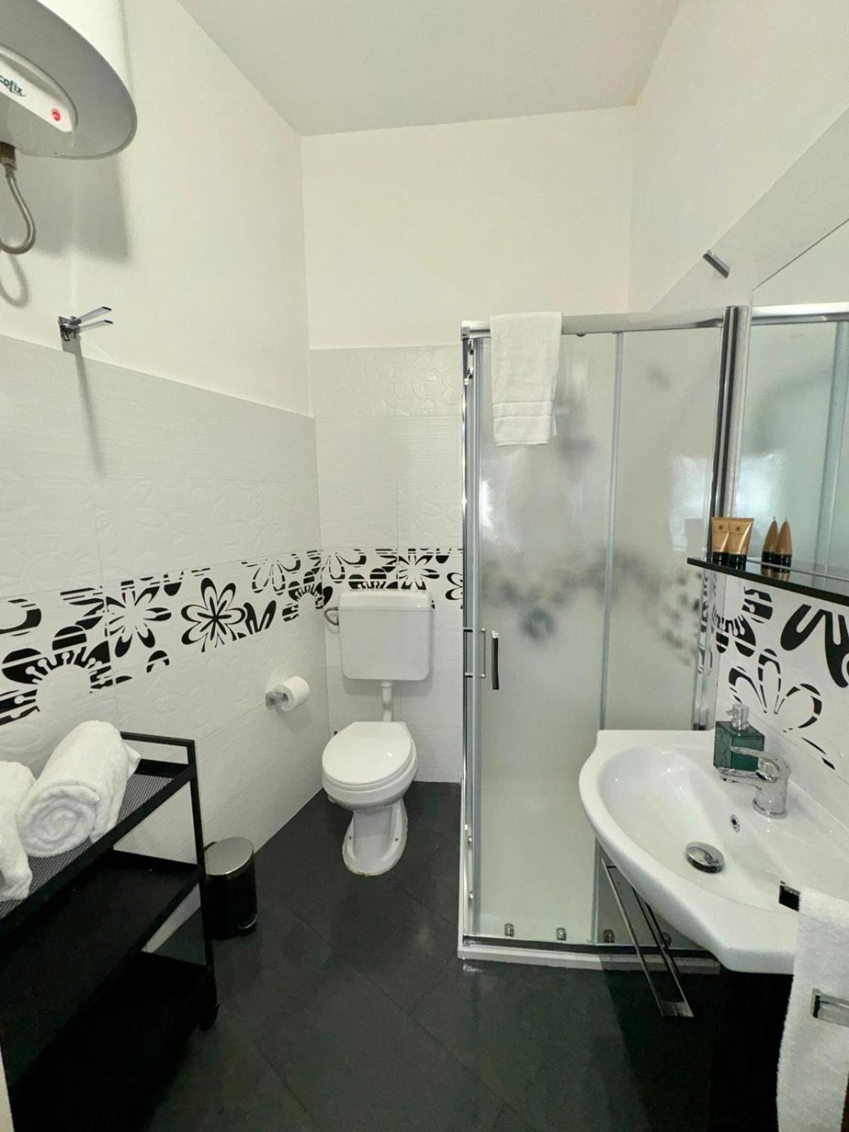 La Magione Apartment Palermo Luaran gambar